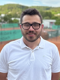 Simon Zwickl